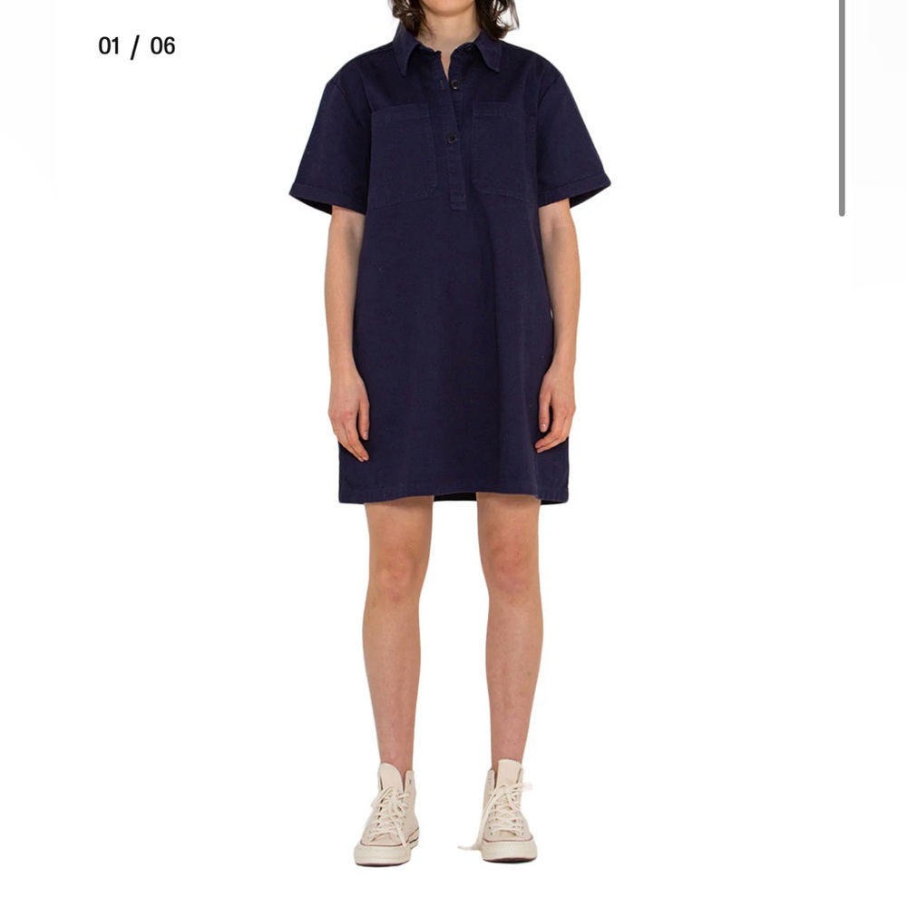 Navy Blue short sleeve short dress with pockets. Relaxed fit.